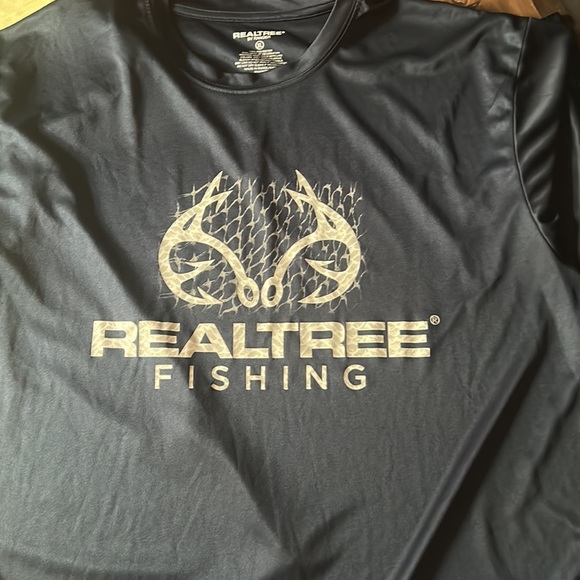 Fish Fishing Shirts Realtree PFG - Picture 2 of 4